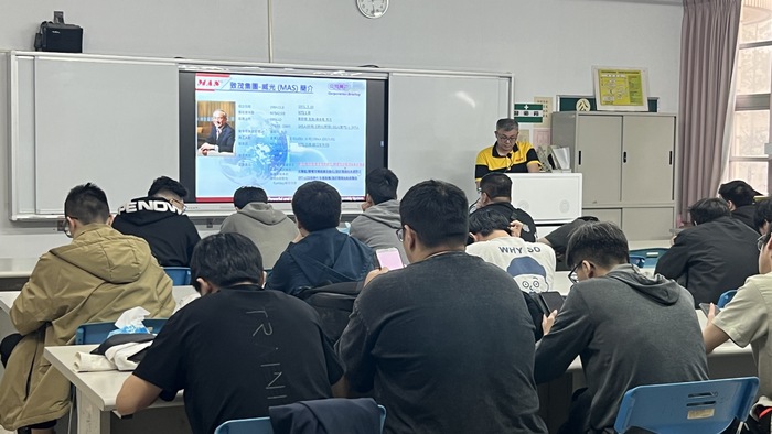1150513校外實習神達數位、威光自動化、欣興電子廠商說明會圖片