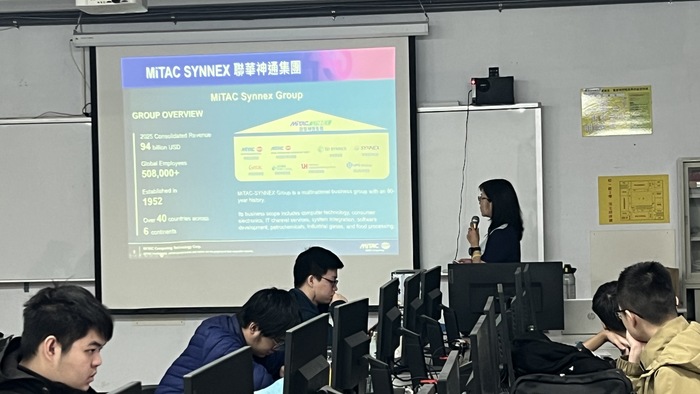 1150513校外實習神達數位、威光自動化、欣興電子廠商說明會圖片