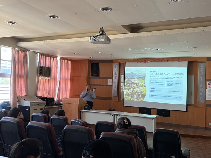 114-2提升學生就業力-打造國際生職場競爭力講座1150316圖片